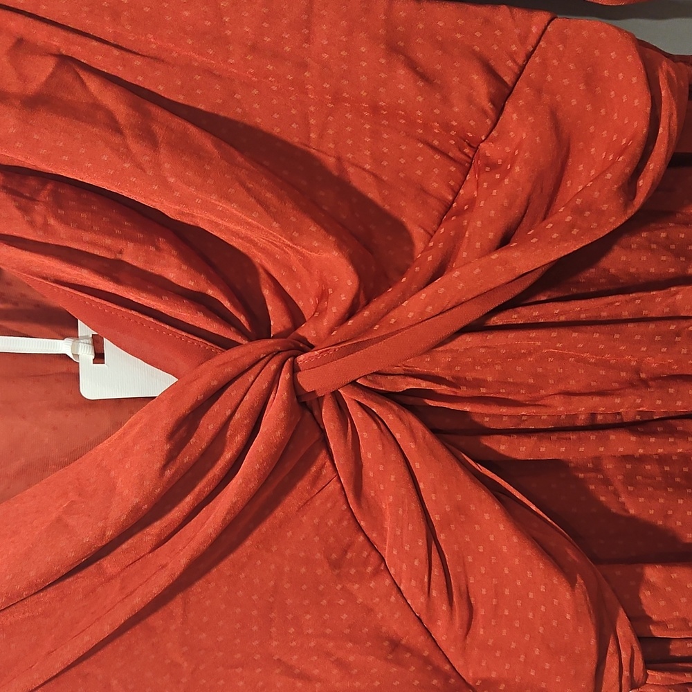 Red Knot Front Blouse - Picture 2 of 8